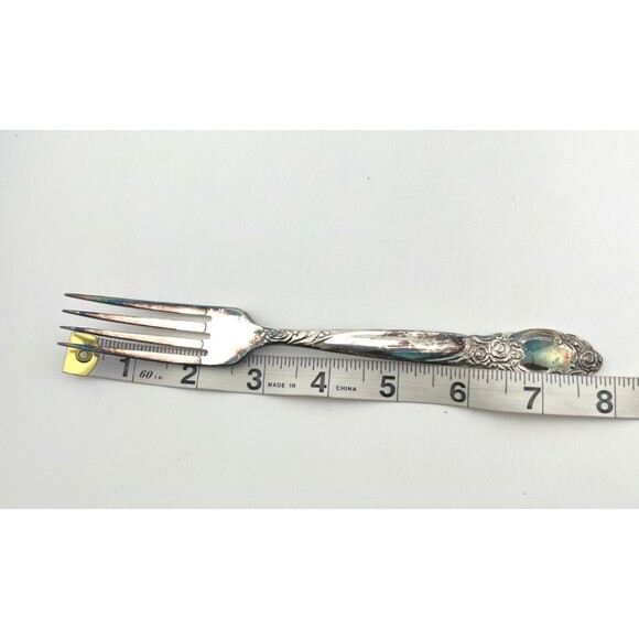 Vtg ONEIDA Silversmiths Silverplate DINNER FORK Rose Floral Ballad Country Lane - Picture 6 of 11